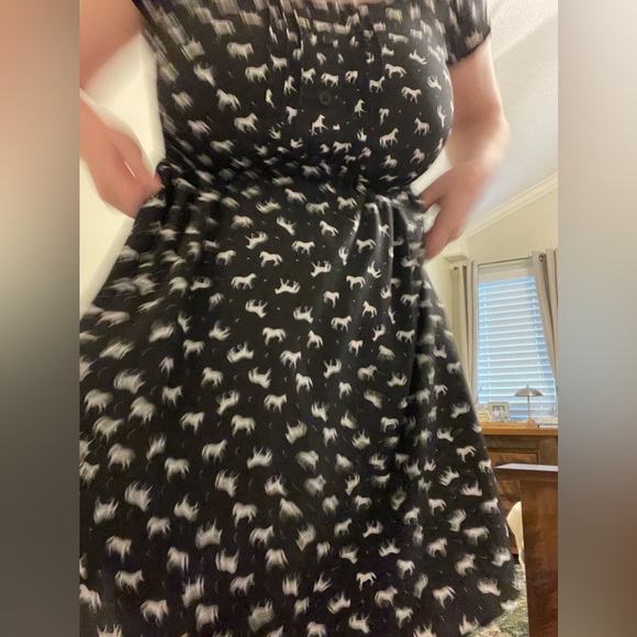 Amazing Horse Print Dress, Large - Picture 10 of 15